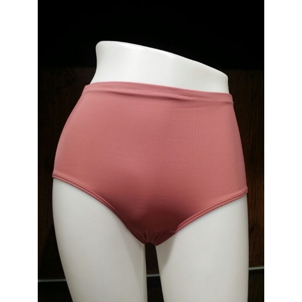 Wacoal Goodly กางเกงชั้นในเก็บกระชับหน้าท้องรูปแบบเอวสูง รุ่น WU4888