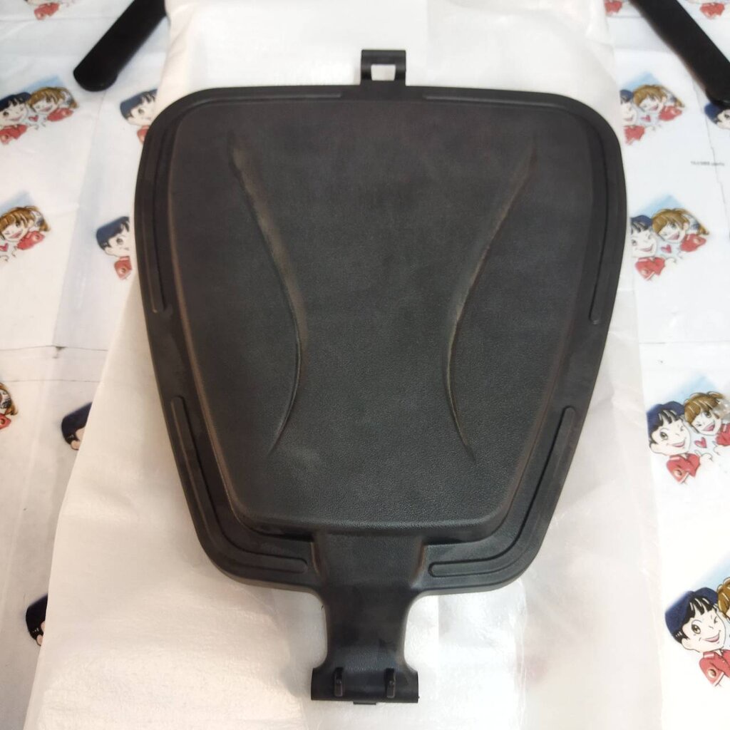 81251-KYT-900 ฝาปิดกล่องเก็บของอเนกประสงค์ SCOOPY-i 2010 อะไหล่แท้ HONDA - รูปที่ 2