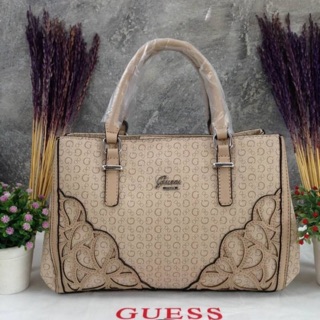 💯 GUESS BAG กระเป๋าถือและสะพาย หนังแกะ🍭