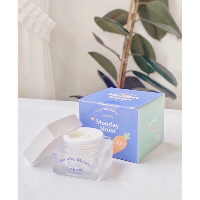 Monday Moist Facial Cream ครีมแครอท  ขนาด 10กรัม🥕