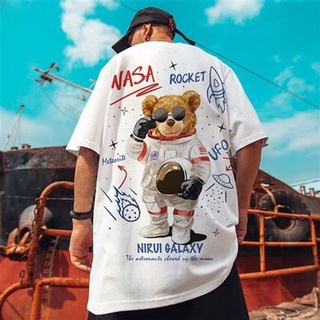 [ขนาด S-8XL]แบรนด์อินเทรนด์ Space Bear พิมพ์เสื้อยืดแขนสั้นผู้ชายและผู้หญิงแนวโน้มหลวมแห่งชาติแนวโน้มครึ่งแขนผ้าฝ้าย Hip-Hop แบรนด์อินเทรนด์ Space Bear พิมพ์เสื้อยืดแขนสั้น