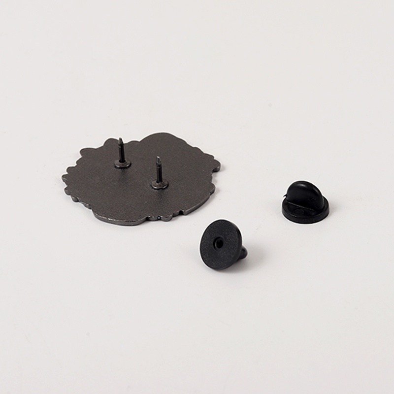 เครื่องประดับ เข็มกลัด รูปการ์ตูนอนิเมะ Spirited Away Enamel Lapel Totoro สําหรับกระเป๋าเป้สะพายหลัง เสื้อผ้าผู้หญิง - รูปที่ 2