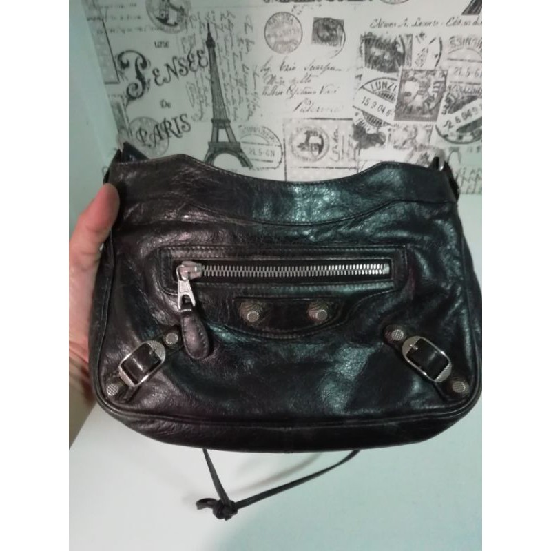 balenciaga classic hip black