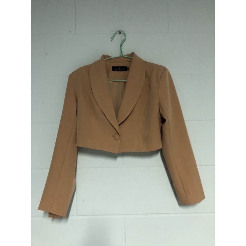 Blazer Crop+cosy pants สีSalmonจากร้านFashion_store.official