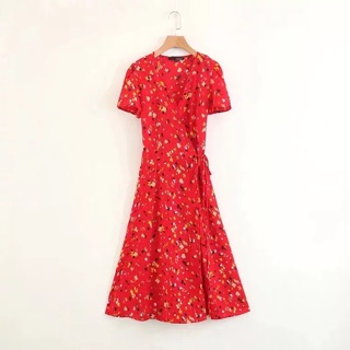 เดรสแดงลายดอกยาวสวยมาก Julia dress