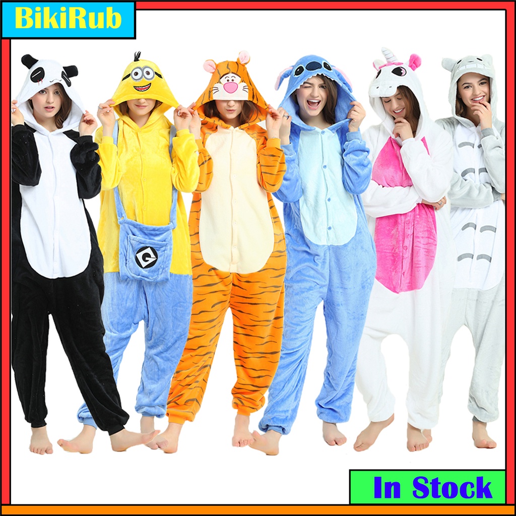Kigurumi Stitch มินเนี่ยน Pikachu ชุดนอนการ์ตูน จั๊มสูท ผู้หญิง ผู้ชาย ชุดนอนมีฮู้ด Onesies เด็ก เครื่องแต่งกายคอสเพลย์สัตว์