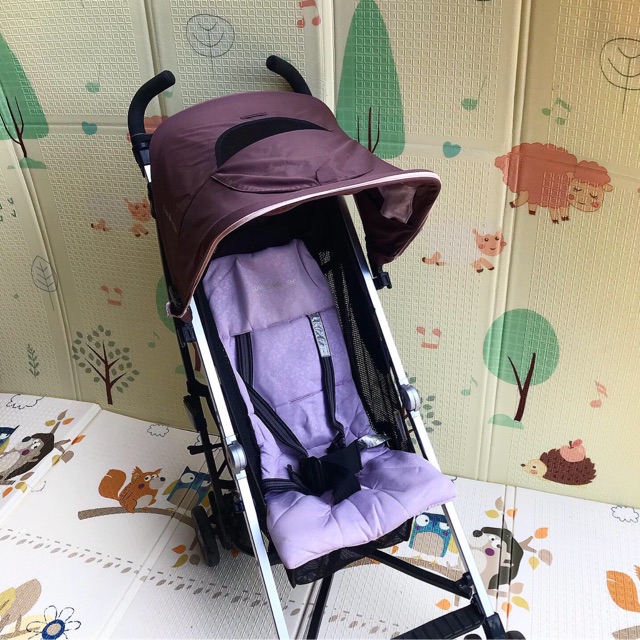 รถเข็นเด็กก้านร่ม Combi baby stroller Japan