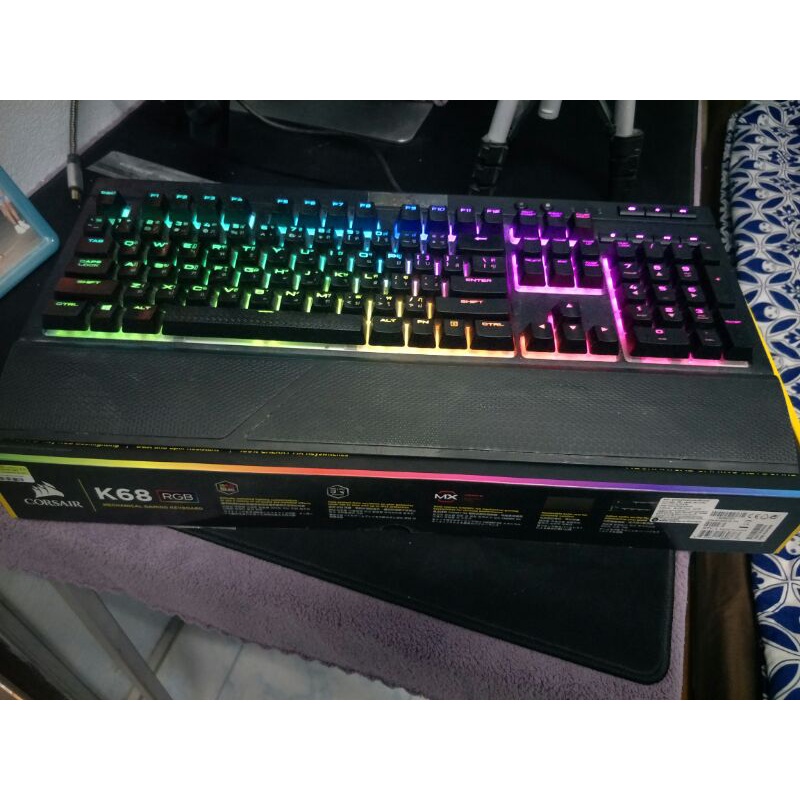 Corsair K68 RGB Mechanical Gaming Keyboard ขนาดเต็ม รองรับภาษาไทย สวิตช์ Cherry MX Red/Blue