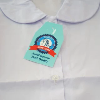 เสื้อนักเรียนหญิง ปักชื่อฟรี คอบัวผ่าตลอด ตราชนินทร์อาภรณ์ คุณภาพดีราคาย่อมเยาว์ มีบิลเบิก