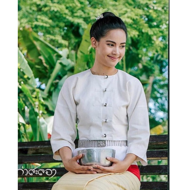 เสื้อกาสะลอง เสื้อพื้นเมืองกลิ่นกาสะลอง เสื้อผ้าฝ้านล้านนา