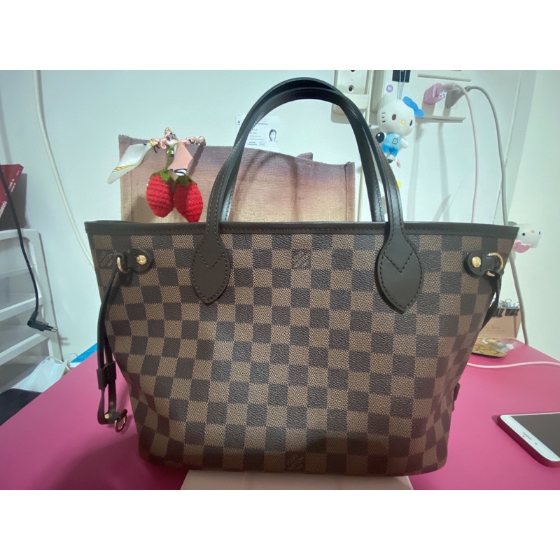 กระเป๋า Louis  vuitton Neverfull Pm แท้