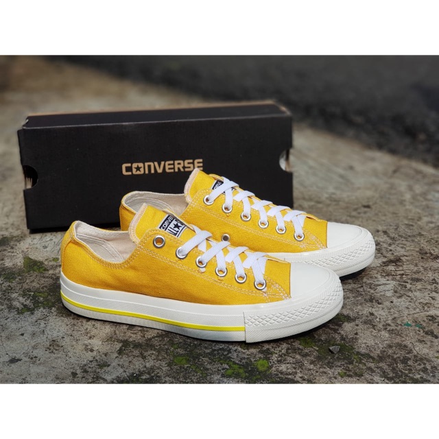 Converse Ct2 รองเท้าลําลอง สีเหลือง พื้นเตี้ย สีดํา ไซซ์ 37-43