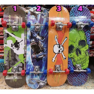 พร้อมส่ง Skateboard เซิร์ฟสเก็ต 4 ล้อ มี 8 ลาย สเก็ตบอร์ด แฟชั่น กีฬาสเก็ตบอร์ด ลายกราฟฟิก ขนาด 80 x 22 cm.Extreme Sport