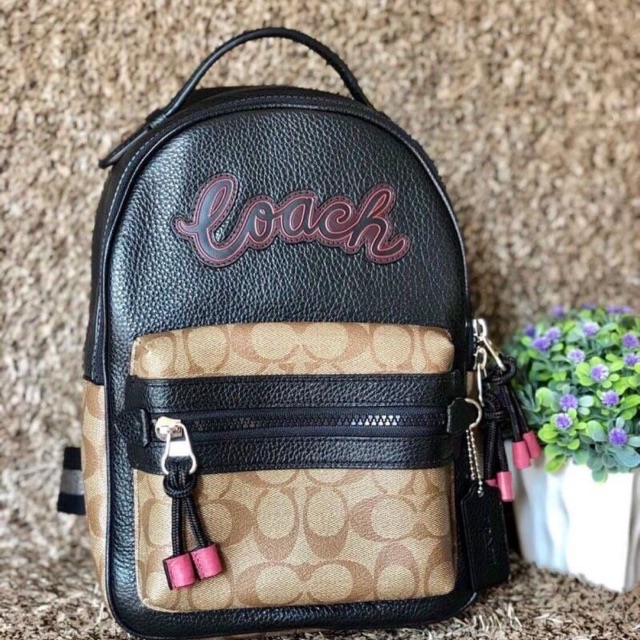 VALE SLINGPACK WITH SIGNATURE CANVAS DETAIL F77841 KHAKI BLACK MULTI/SILVER Size : 7 3/4" (L) x 11 1