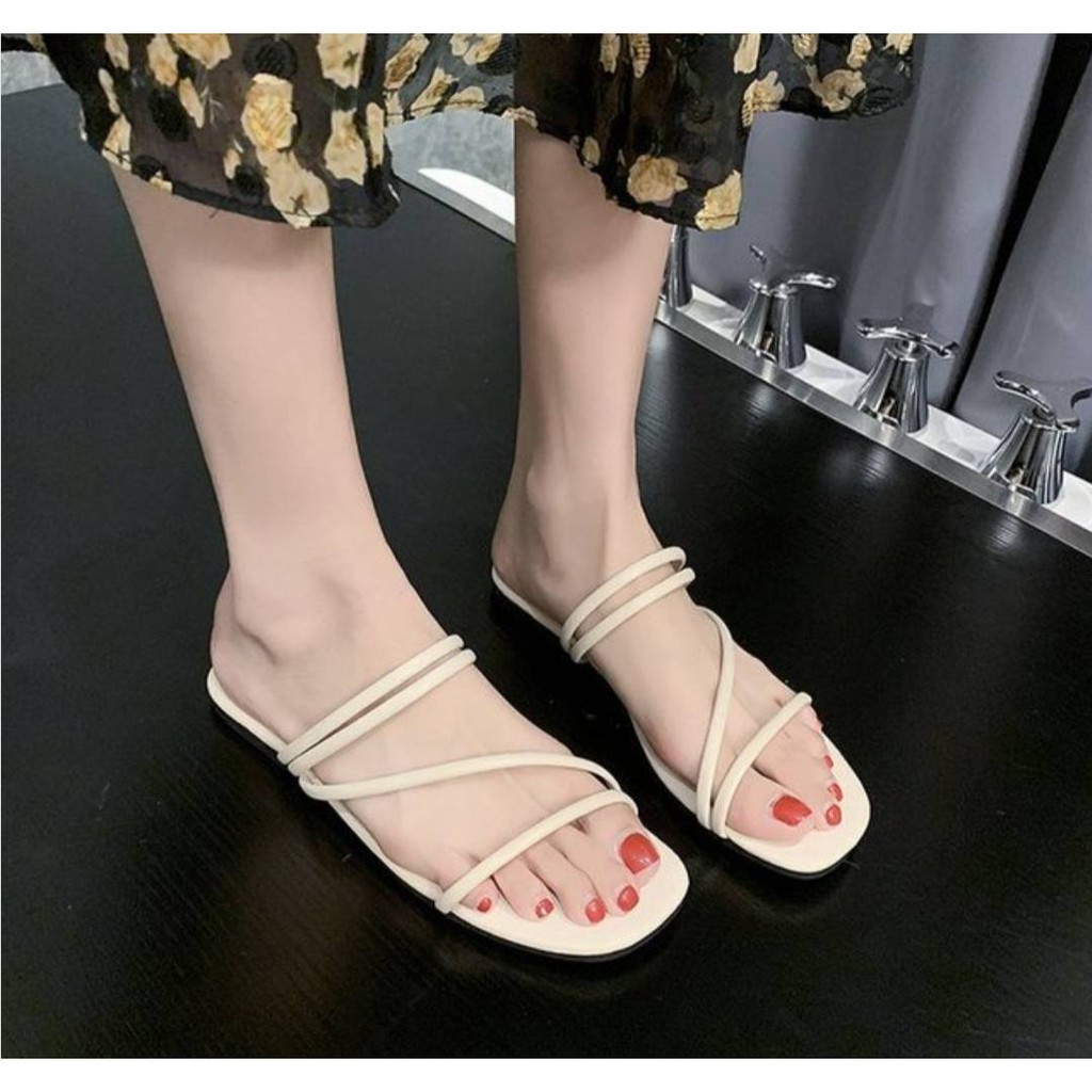 รองเท้าเเตะสายคาด เกาหลี มี 3 สี ใส่สบาย วันชิวๆ มีไซส์ 36-40 ราคา ถูกที่สุด ดีลบีเคเค แกลเลอรีภาพที่ 3