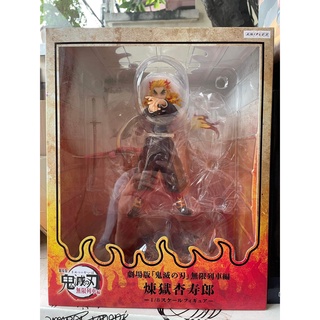 ✅ สินค้าพร้อมส่ง :  Demon Slayer -Kimetsu no Yaiba- The Movie: Mugen Train Kyojuro Rengoku 1/8 Scale Figure