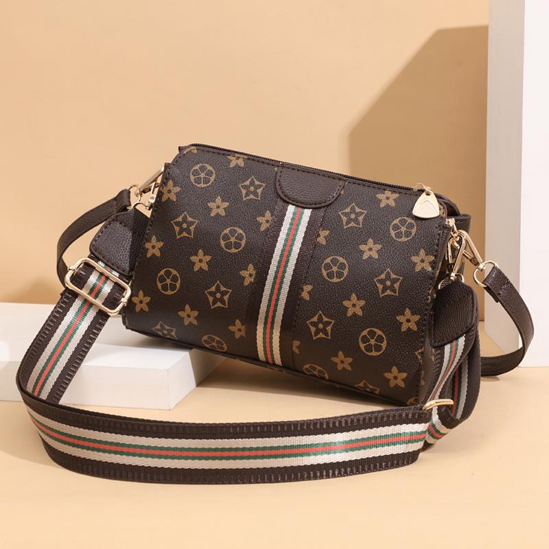 JK 890 WAREHOUSE FASHION IMPORTED ผู้หญิง SLING BAG WALLET T788 U3847 E6036 C8164 Y8003 Z5826