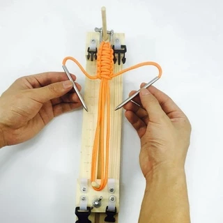 【สินค้าพร้อมสต็อก】เครื่องมือถักสร้อยข้อมือ 7 ชิ้น Paracord Jig Diy