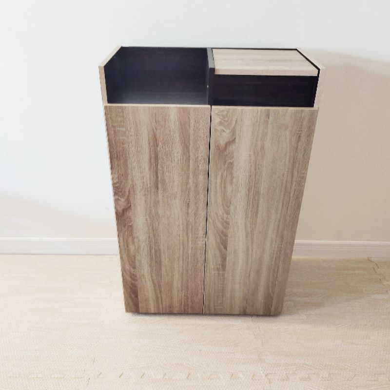 ตู้เก็บรองเท้า 2ประตู แบบประกอบแล้ว ส่งฟรี