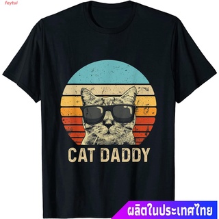 เสื้อยืดครอปfeytui ใหม่ แมว น่าสนใจ น่ารัก  Mens Vintage Cat Daddy Shirt Funny Cat Lover Gift Cat Dad Fathers T-Shirt คอ