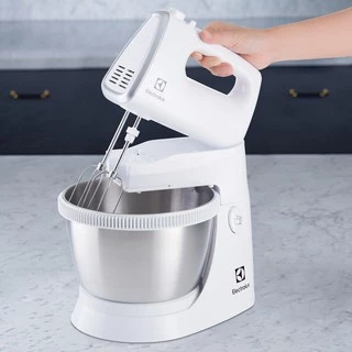 ELECTROLUX เครื่องผสมอาหารพร้อมโถ E3SM1-100W กำลังไฟ 500 วัตต์มาแทนรุ่น EHSM3417