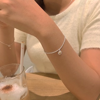 SissyJewelry //ข้อมือเงินแท้ รุ่นเอ็นยืด Daisy ดอกเดซี่ สุดคิ้ว