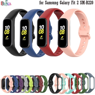 สายนาฬิกาข้อมือซิลิโคนสําหรับ Samsung Galaxy Fit 2 SM-R220