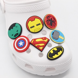 อุปกรณ์เสริมหัวเข็มขัด Pvc Crocs Jibbitz Crocs สําหรับรองเท้าซูเปอร์ฮีโร่