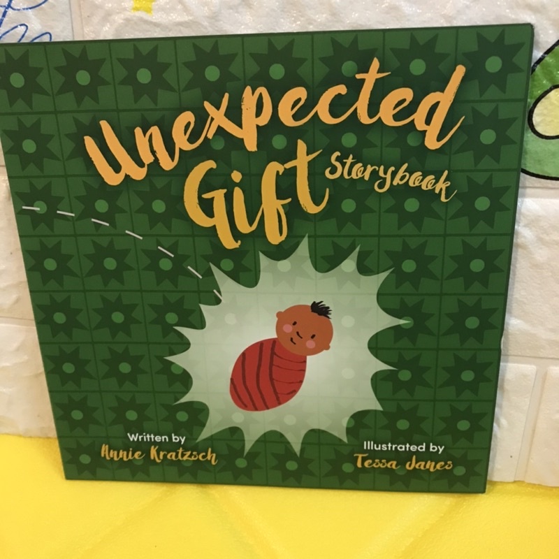 Unexpected Gift Storybook ปกอ่อนมือสอง-AC5 ชุด2