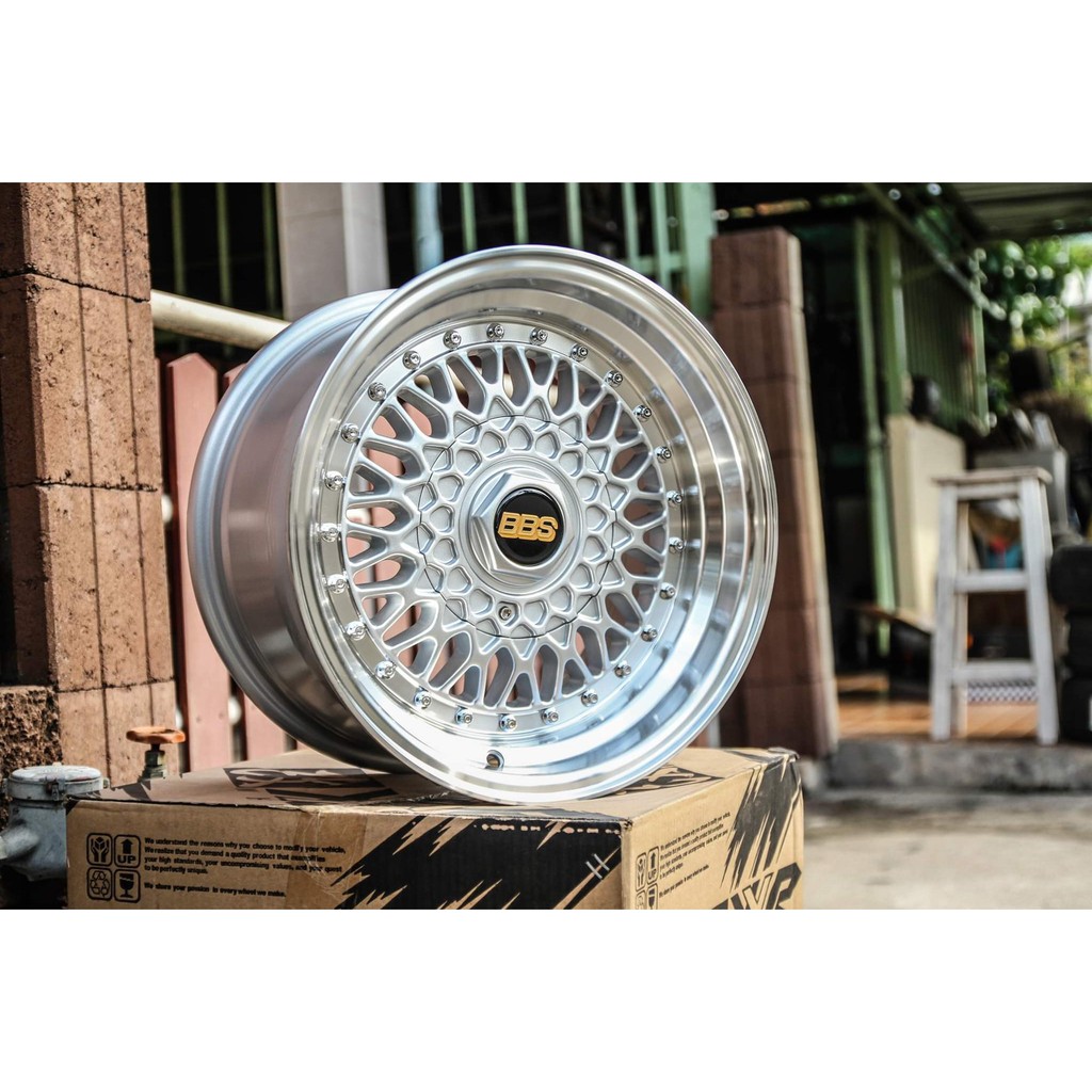 BBS RS ขอบ15“ 16” 17“ มีให้เลือกหลายสเปค ราคาเป็นต่อชุด 1ชุดมี 4 วง