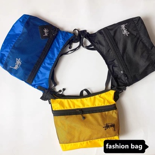 Stussy กระเป๋าสะพายไหล่แฟชั่นสําหรับผู้ชายผู้หญิงกันน้ํามีสีสัน Crossbody Messenger