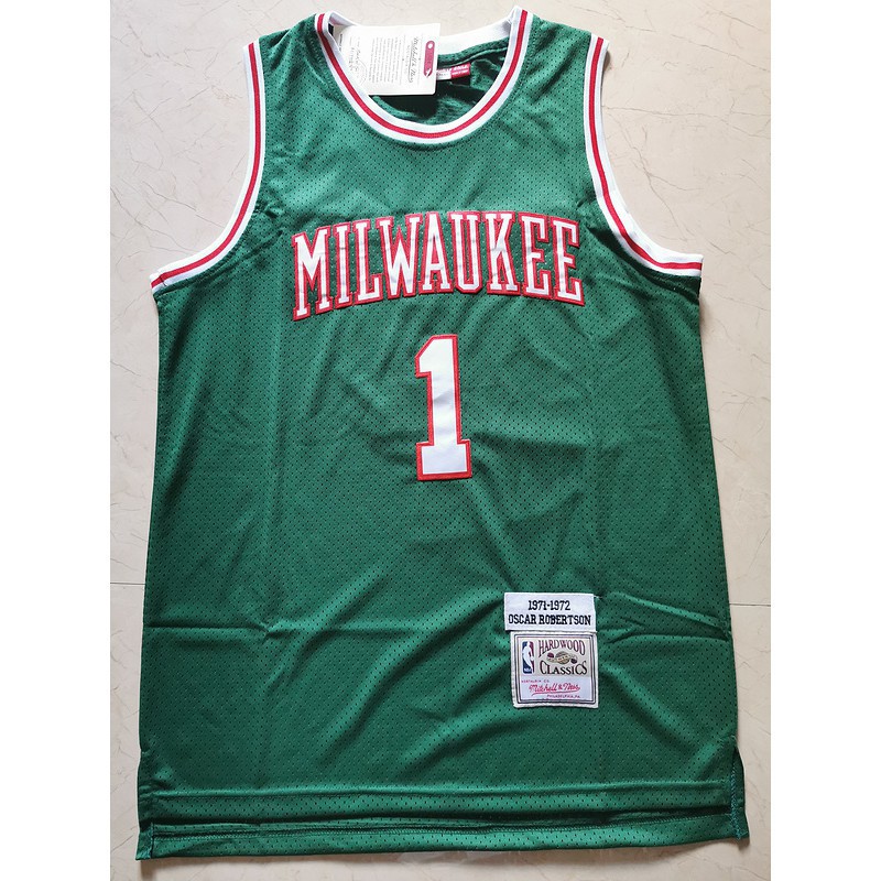 milwaukee bucks jersey green