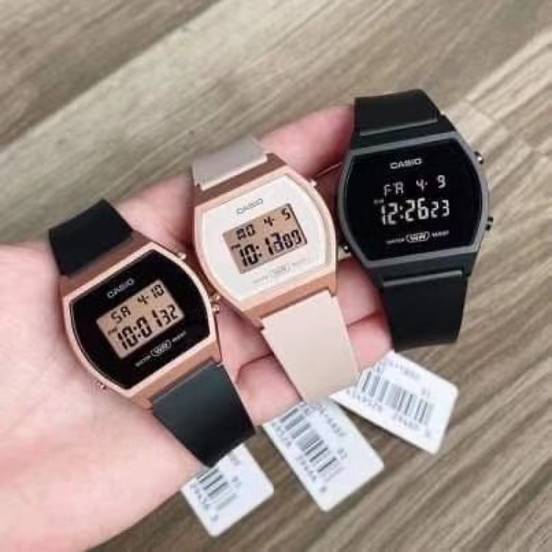 นาฬิกาข้อมือสายยาง ระบบดิจิตอล จับเวลา ตั้งปลุก มีวันที่ เดือน ปี มีไฟดูเวลากลางคืนได้