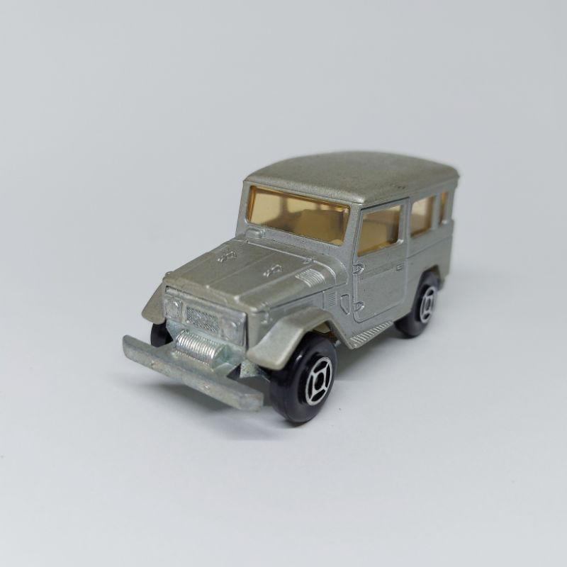 Majorette โมเดลรถ Toyota Land Cruiser (J40) 4×4