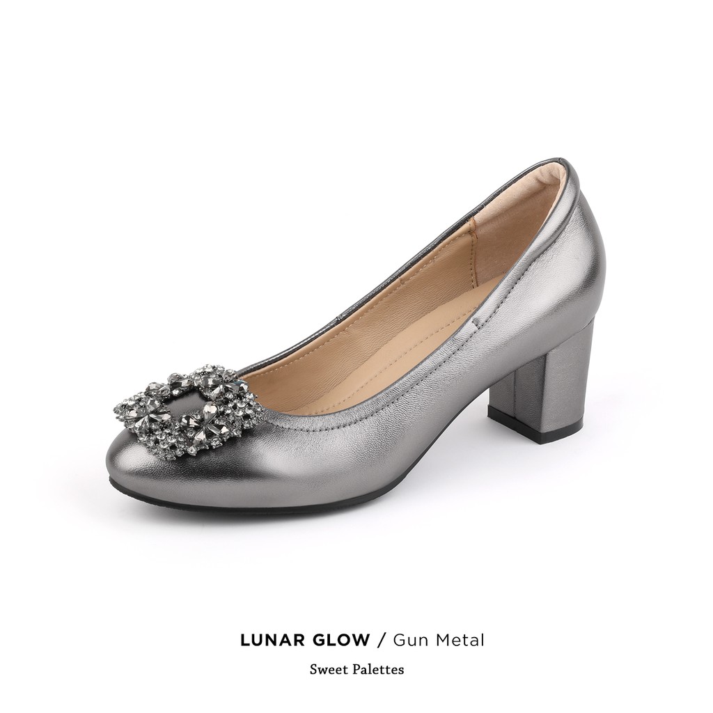 Sweet Palettes รองเท้าหนังแกะ Lunar Glow Gun Metal