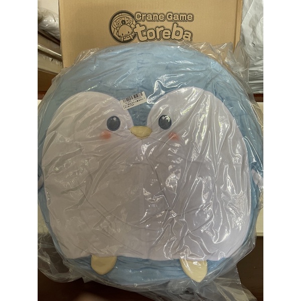 Toreba สินค้าลิขสิทธิ์แท้ตู้คีบจากญี่ปุ่น ตุ๊กตาเพนกวิ้น [Toreba Exclusive] Round Super Big Penguin Plushy