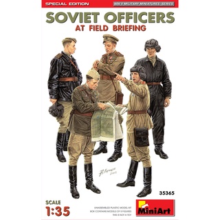 Scale Model MiniArt 1/35 MI35365 SOVIET OFFICERS AT FIELD BRIEFING SPECIAL EDITION