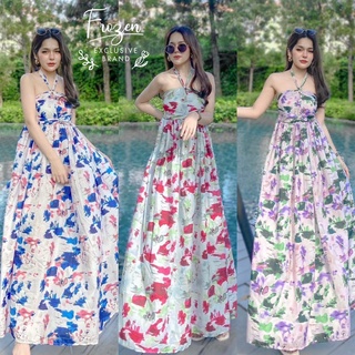 Maxi Dress แม็กซี่เดรสสายคล้องคอ อกเสริมฟองน้ำ ผ้าไหมอย่างดี พิมพ์ลายดอกไม้กราฟฟิกสวยๆ สม็อคยางยืดหลัง