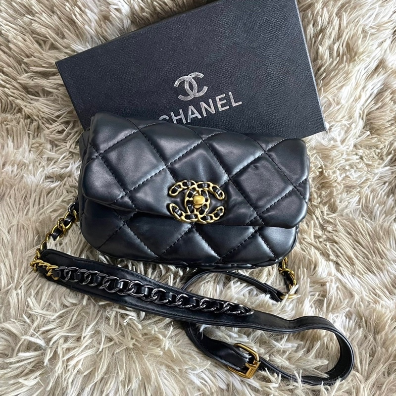 🎀กระเป๋าคาดอกChanel ไซส์มินิขนาด 7 นิ้ว🎀