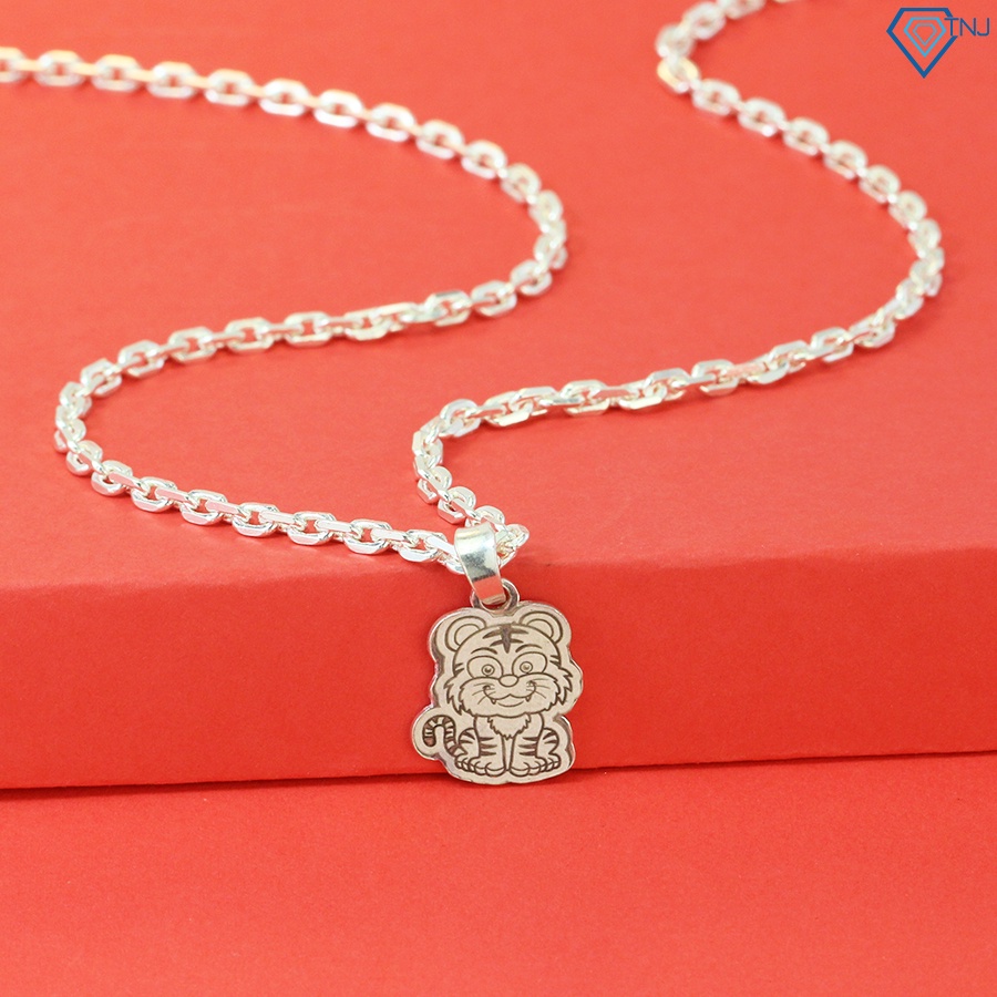 สร้อยคอเงินสําหรับเด็กลายเสือสลักชื่อ DCT0069 TNJ Jewelry
