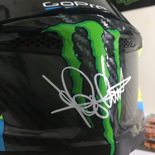 หมวกกันน็อค VALENTINO ROSSI SIGNATURE (ลงนามในหมวกกันน็อค SOLELUNA GP R)