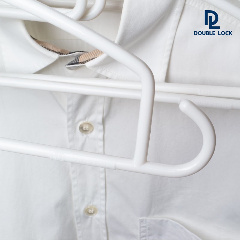 Double Lock ไม้แขวนเสื้อรุ่น พลาสติกแข็ง รุ่น 1171 จำนวน 3 แพ็ค (18 ชิ้น) - รูปที่ 5