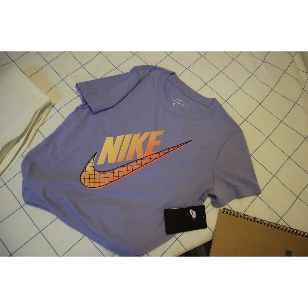 เสื้อ NIKE ของแท้ 💯 เสื้อผู้หญิง
