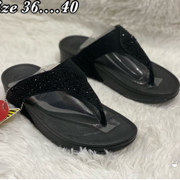 รองเท้า fitflop ผู้หญิง รองเท้าแตะเพื่อสุขภาพ ใส่สบายเท้า ลดราคา