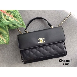 กระเป๋าสะพาย chanel