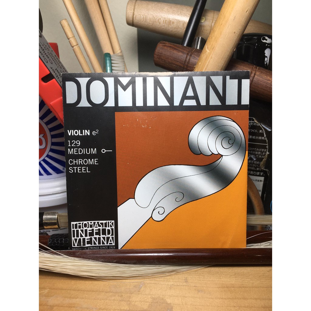 สายไวโอลินแยกสายยี่ห้อThomastik รุ่น Dominant สำหรับไวโอลินขนาด 4/4