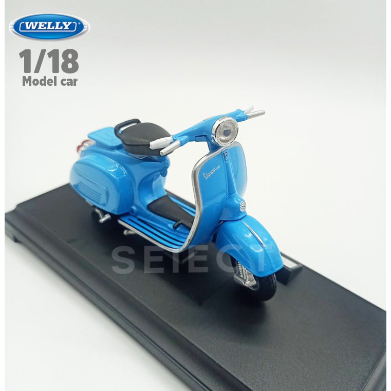 โมเดลเวสป้า Model Vespa Sprint (1965) หัวกลม 150cc ฟ้า (Scale 1:18) พร้อมส่ง