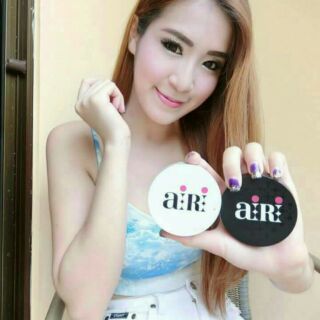 แป้ง AIRI Japanese Pressed Puff Powder (Whitening) SPF 25 PA++ แท้