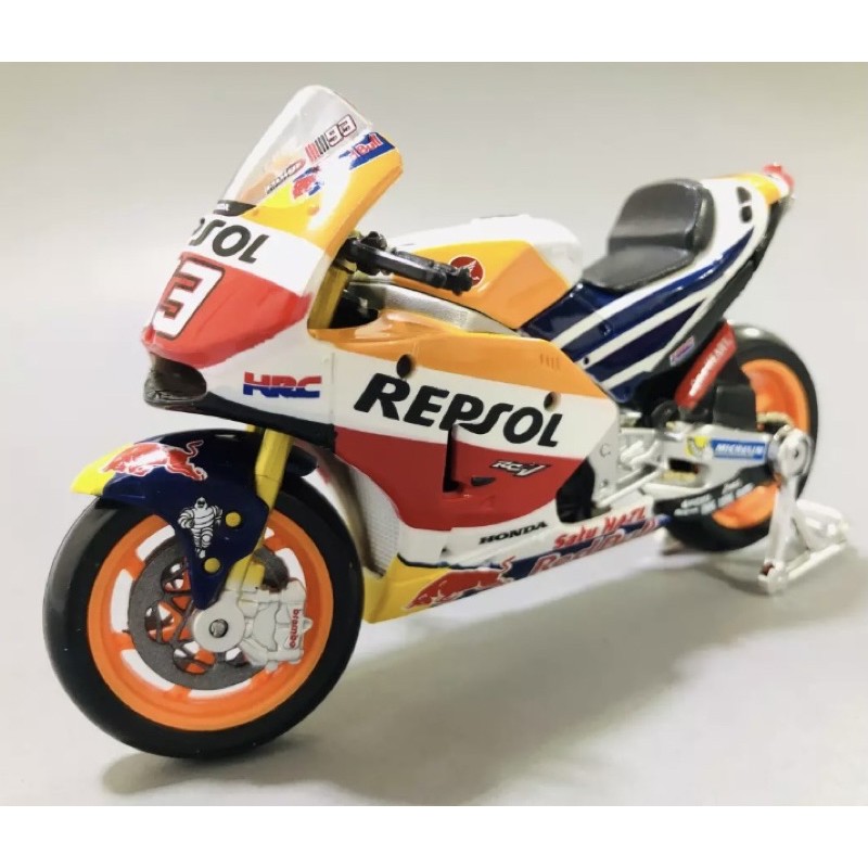 โมเดลรถมอเตอร์ไซค์ Repsol Honda Team เบอ93 รถแข่งMoto GP 2018ขนาดของตัวรถสเกล1:18เป็นงานโมเดลสำหรับตั้งโชว์ได้