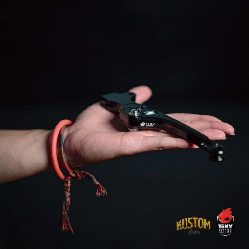 Tony มือเบรคก้านพับสำหรับ Vespa GTS